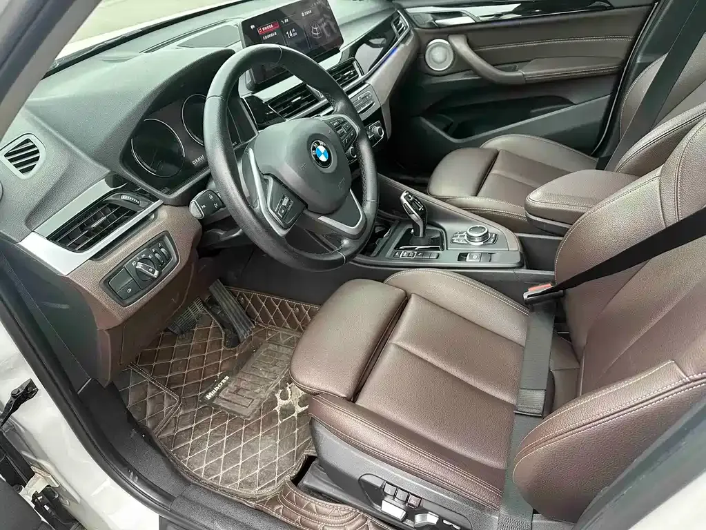 BMW X1 2021 из CN, фото 9