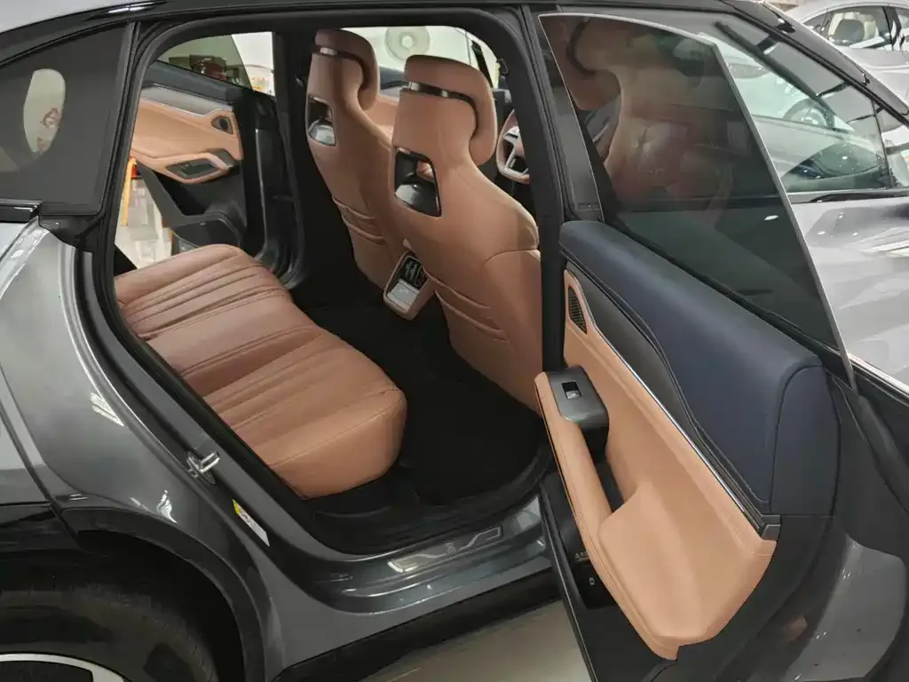 BYD L EV 2025 из CN, фото 7