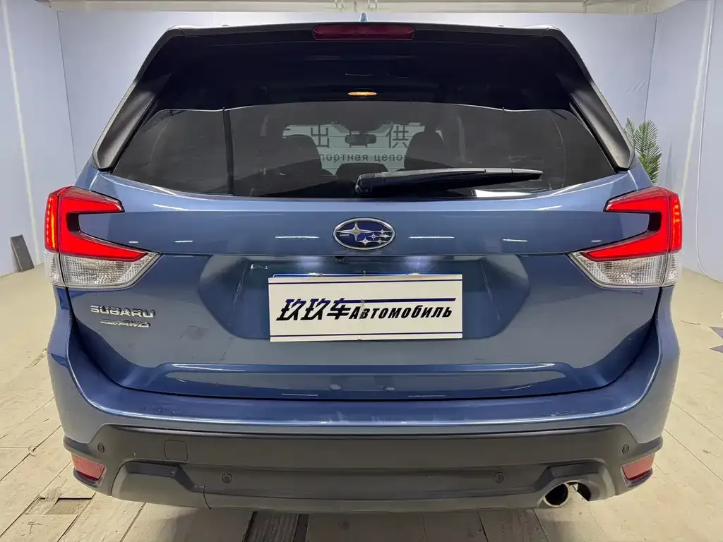 Subaru Forester 2021 из CN, фото 4