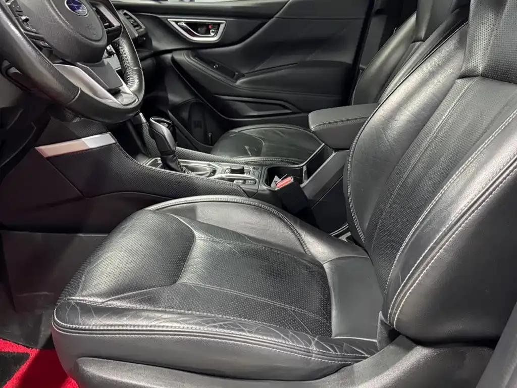 Subaru Forester 2021 из CN, фото 2