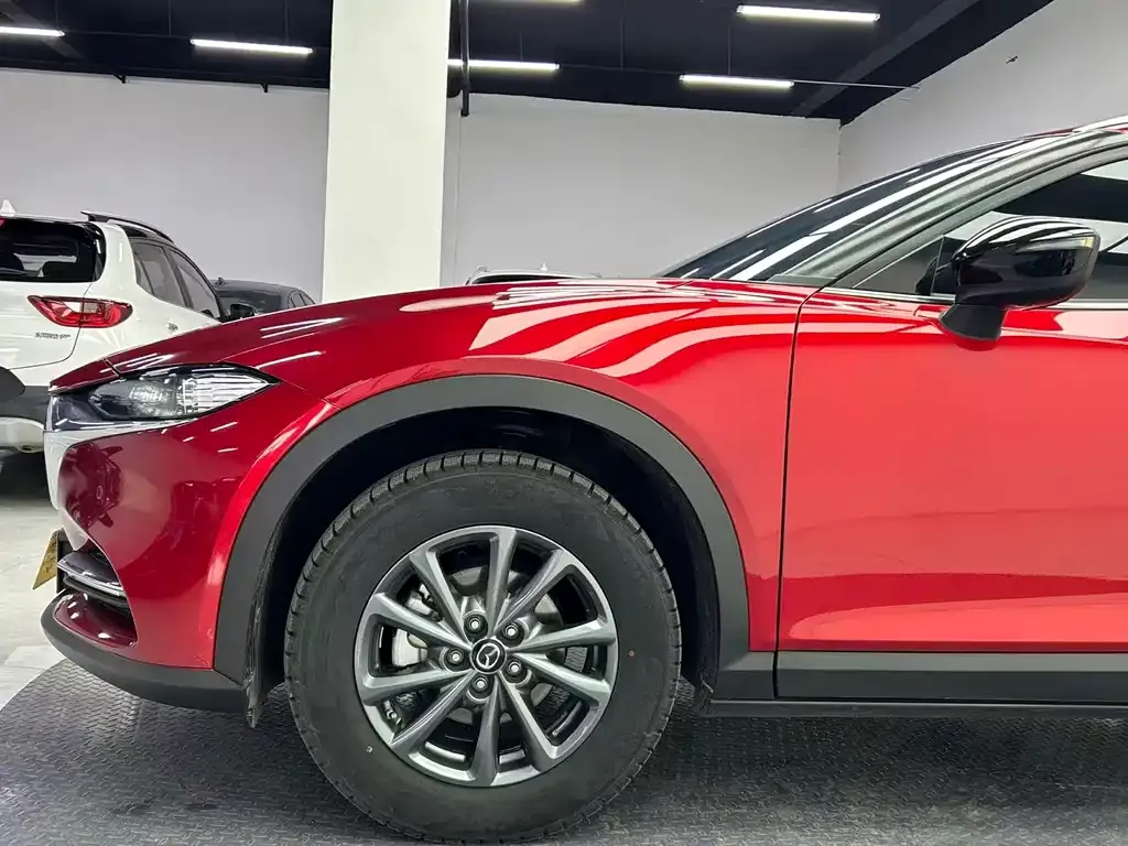 Mazda CX-4 — фото 6