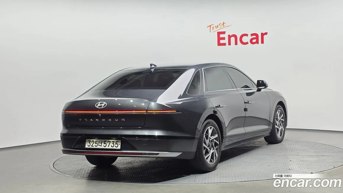 Hyundai Grandeur 2023 из KR, фото 3