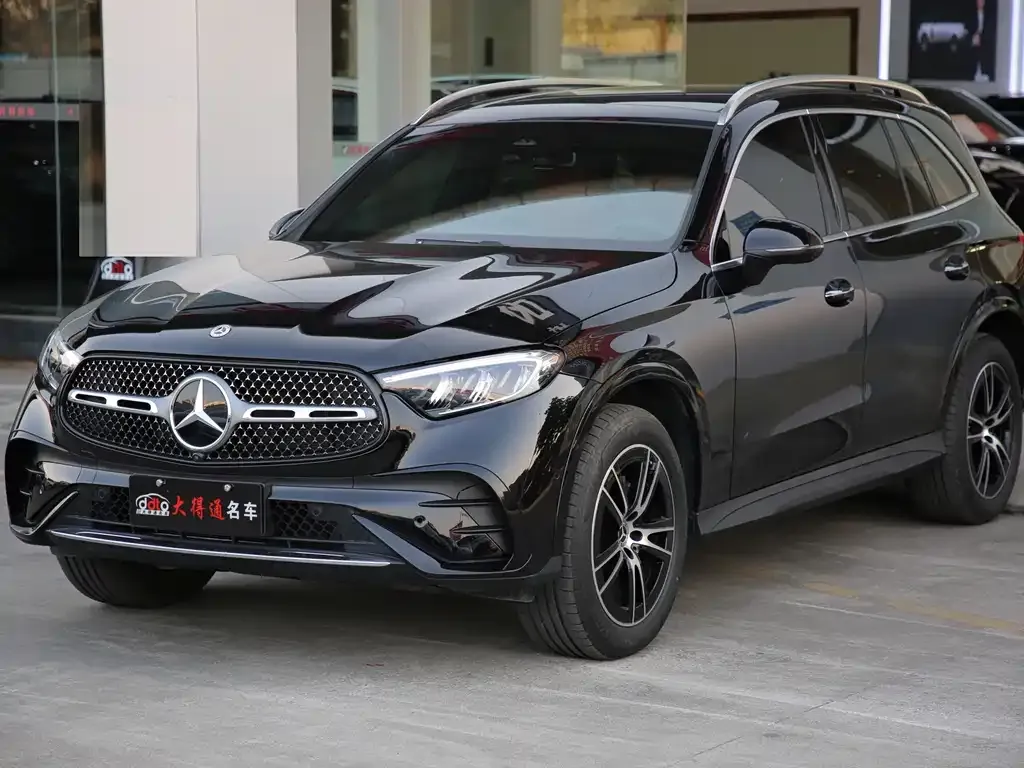Mercedes-Benz GLC — фото 1