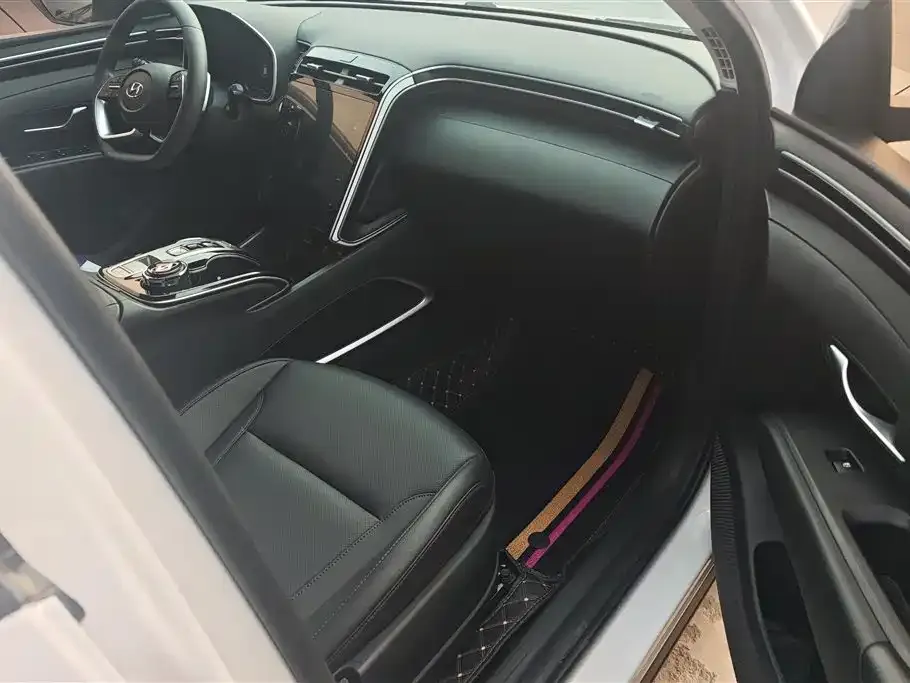 Hyundai Tucson 2023 из CN, фото 3