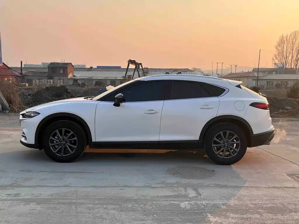 Mazda CX-4 — фото 3