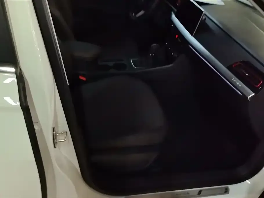 Volkswagen Lavida 2025 из CN, фото 8
