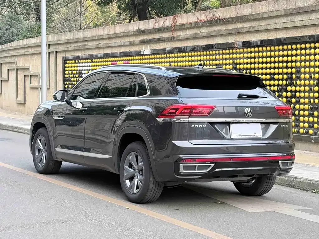 Volkswagen Teramont 2023 из CN, фото 7