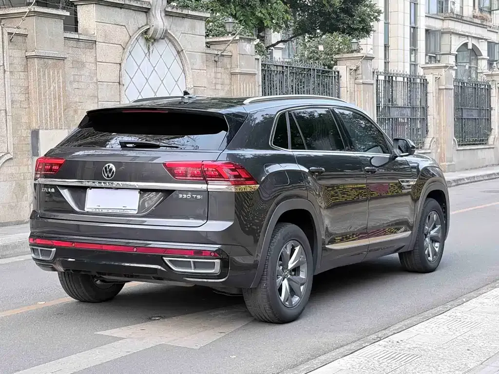 Volkswagen Teramont 2023 из CN, фото 8