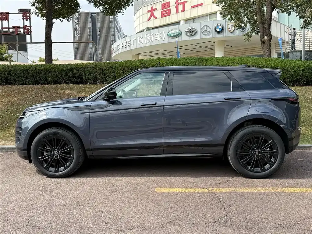 Land Rover Evoque PHEV — фото 10