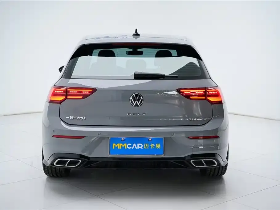 Volkswagen Golf 2024 из CN, фото 9