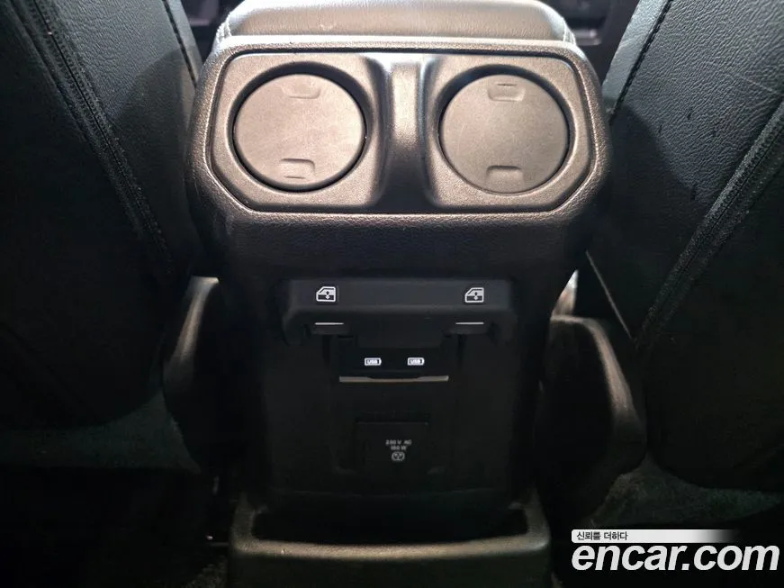 Jeep Wrangler 2021 из KR, фото 2