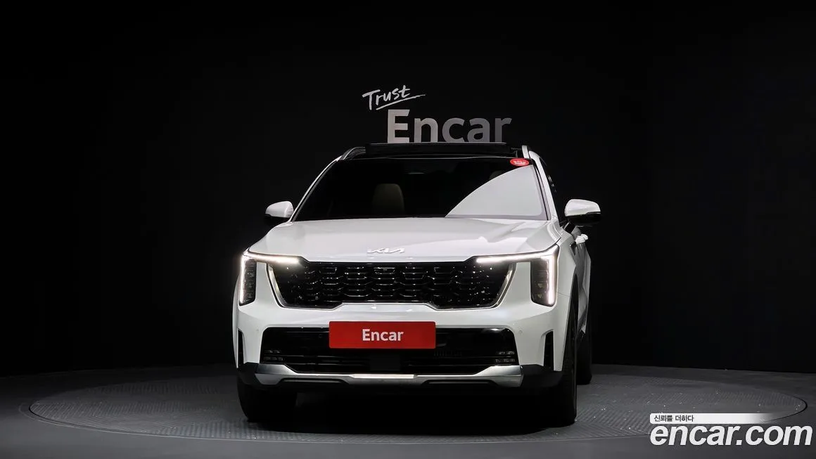 Kia Sorento — фото 5