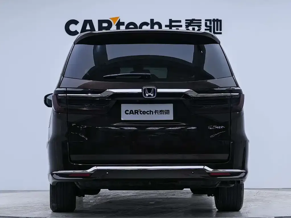 Honda Elysion 2023 из CN, фото 10