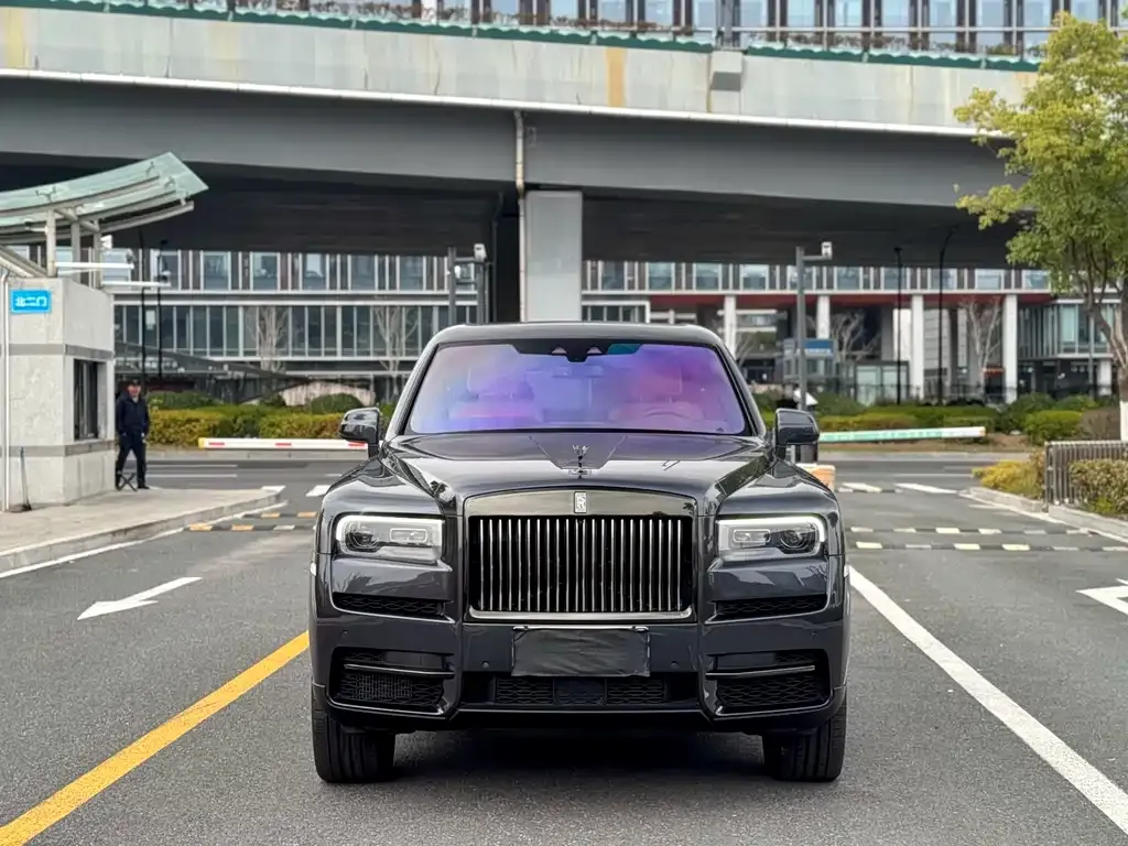 Rolls-Royce Cullinan 2021 из CN, фото 1