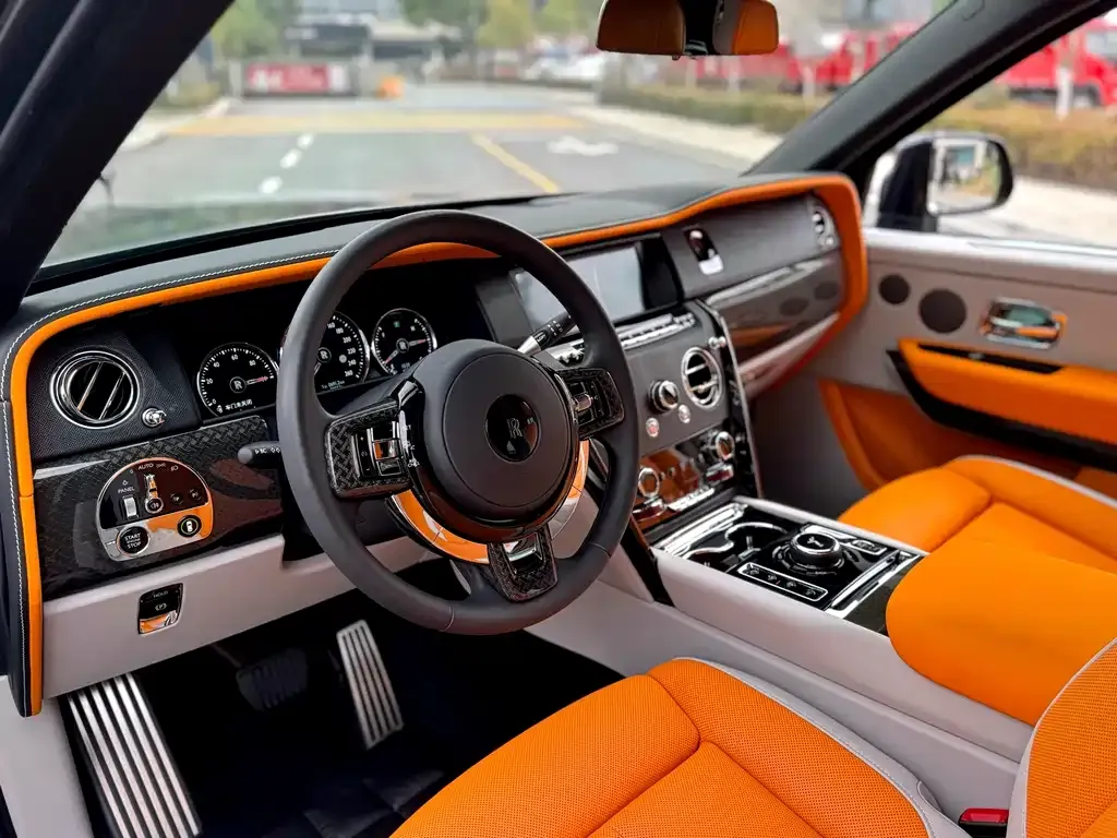 Rolls-Royce Cullinan 2021 из CN, фото 9