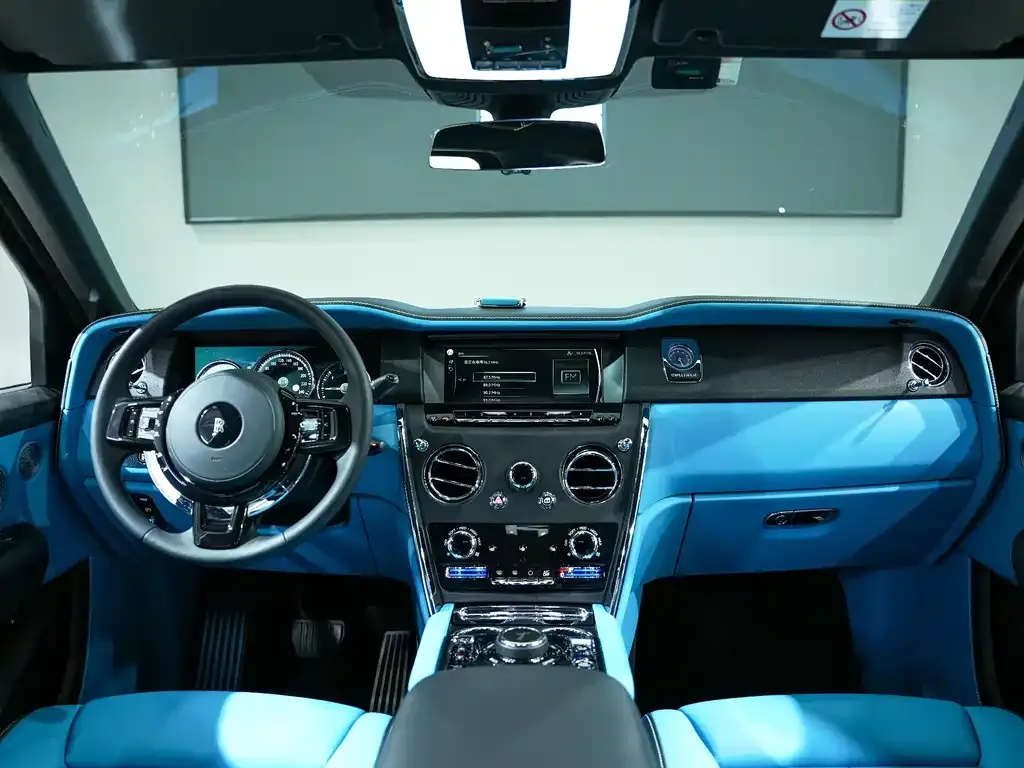 Rolls-Royce Cullinan 2023 из CN, фото 8