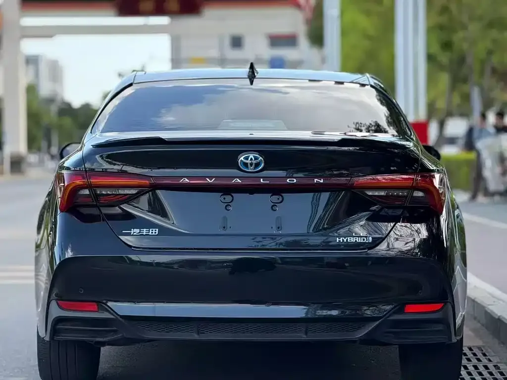Toyota Avalon 2024 из CN, фото 4