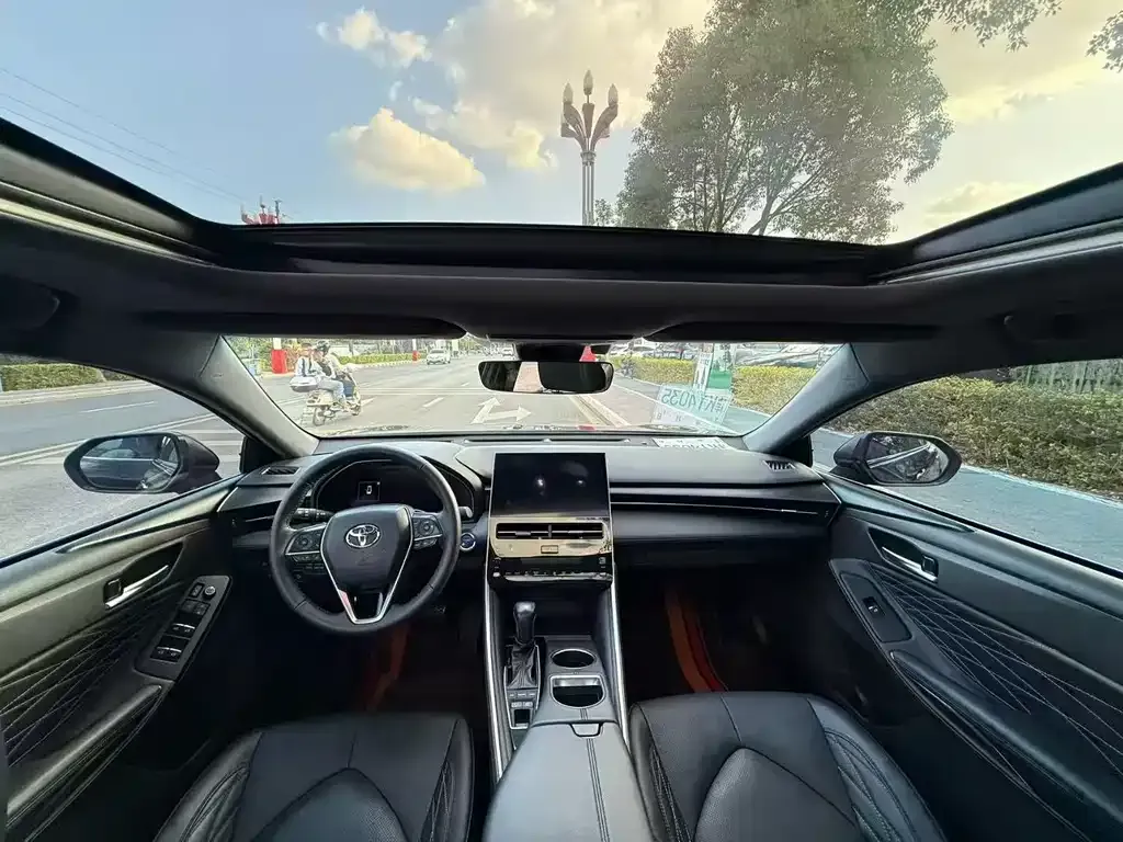 Toyota Avalon 2024 из CN, фото 6