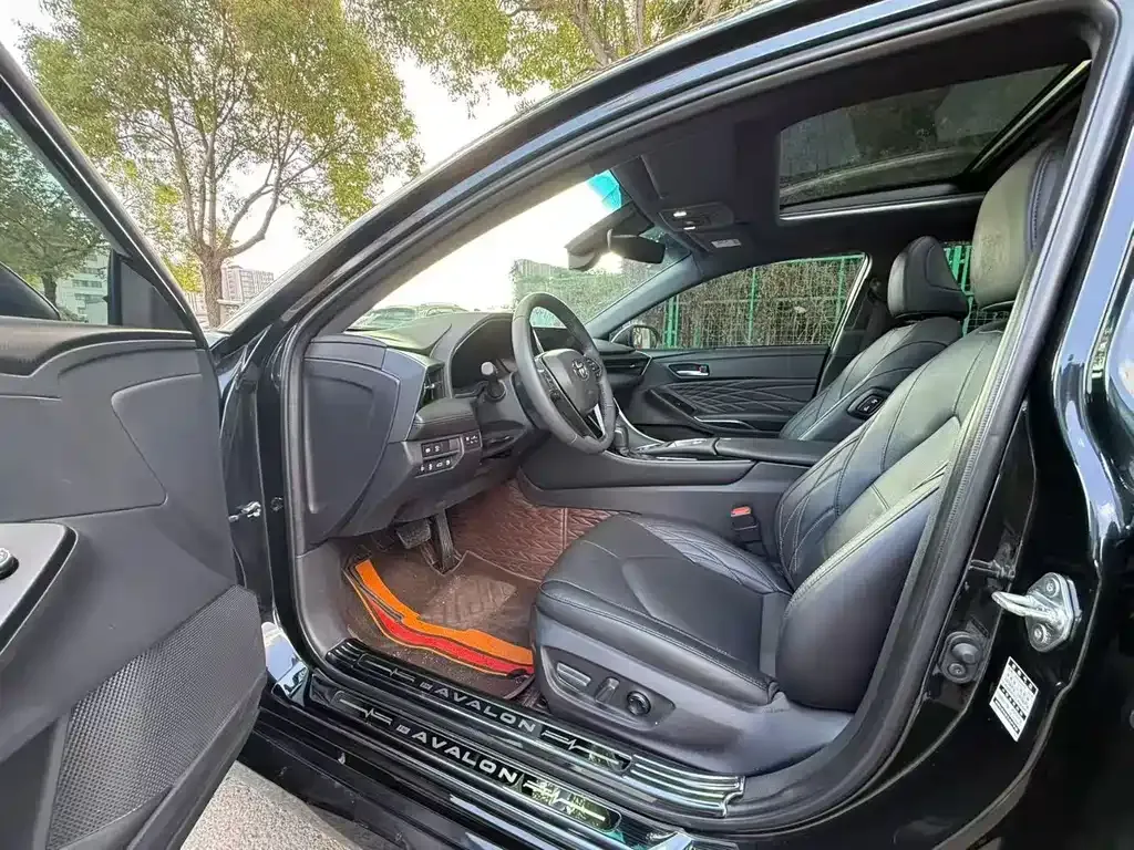 Toyota Avalon 2024 из CN, фото 7