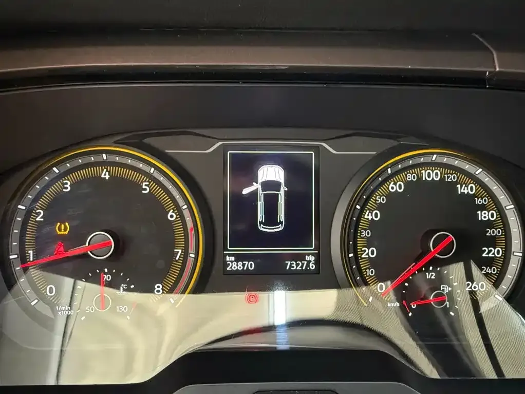Volkswagen Tharu 2022 из CN, фото 9