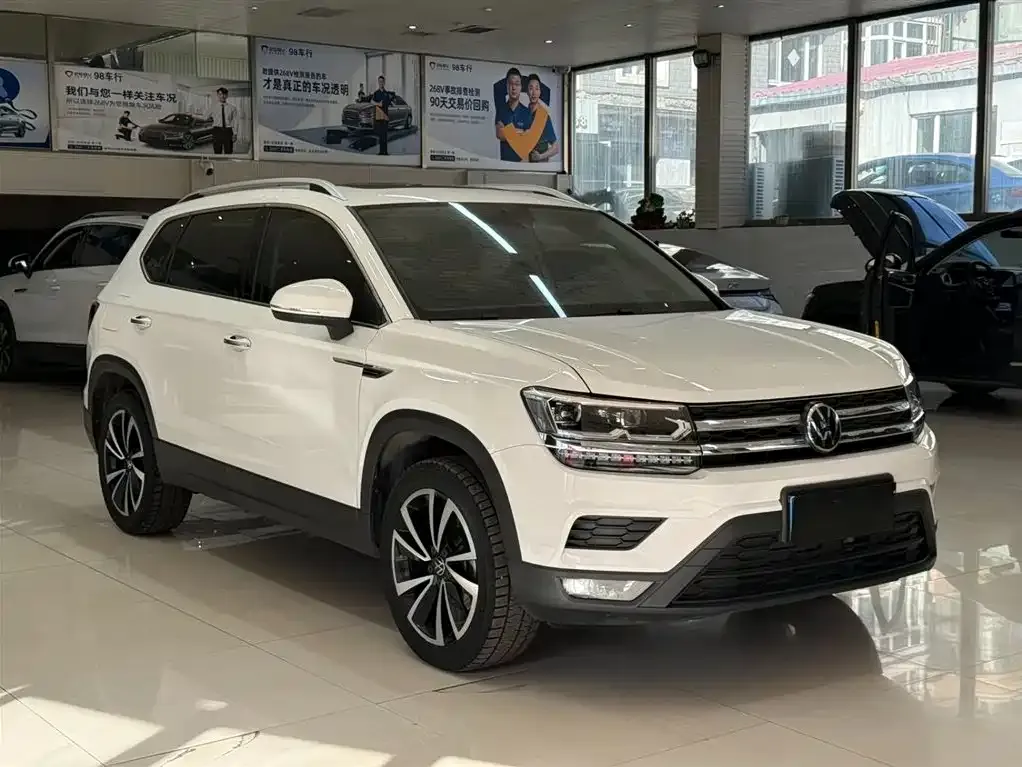 Volkswagen Tharu 2022 из CN, фото 10