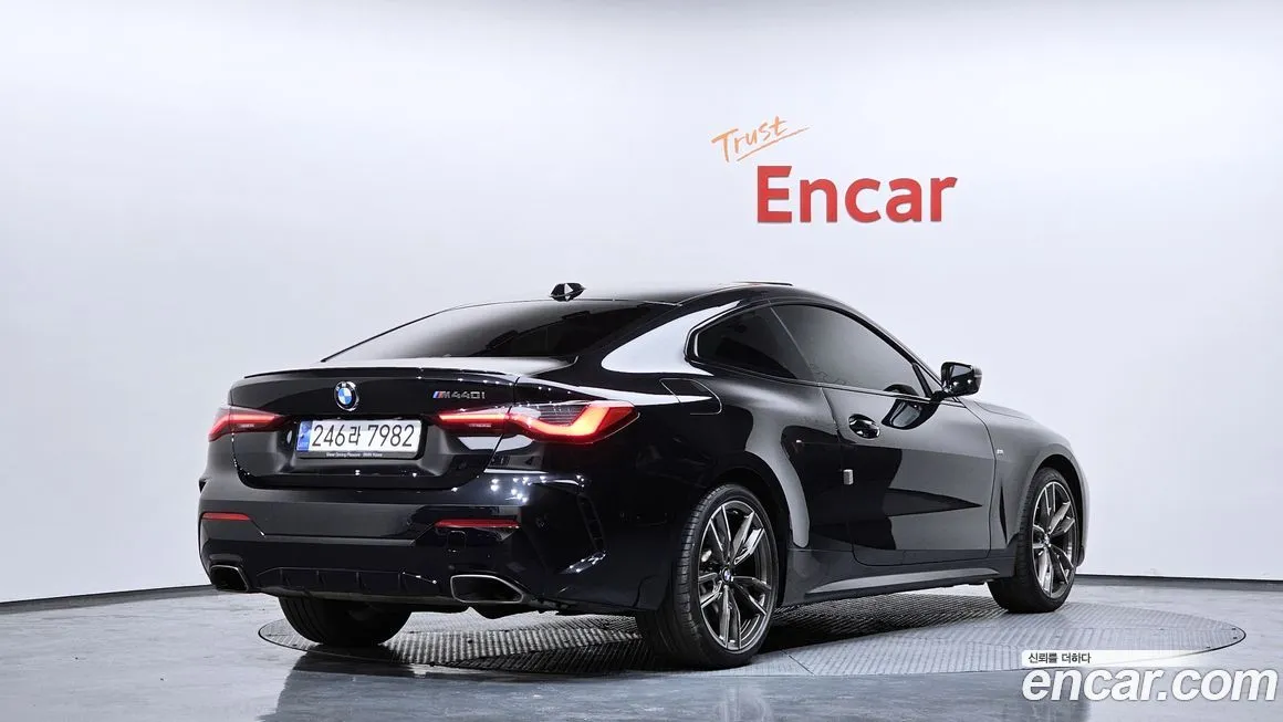 BMW 4-Series 2024 из KR, фото 10