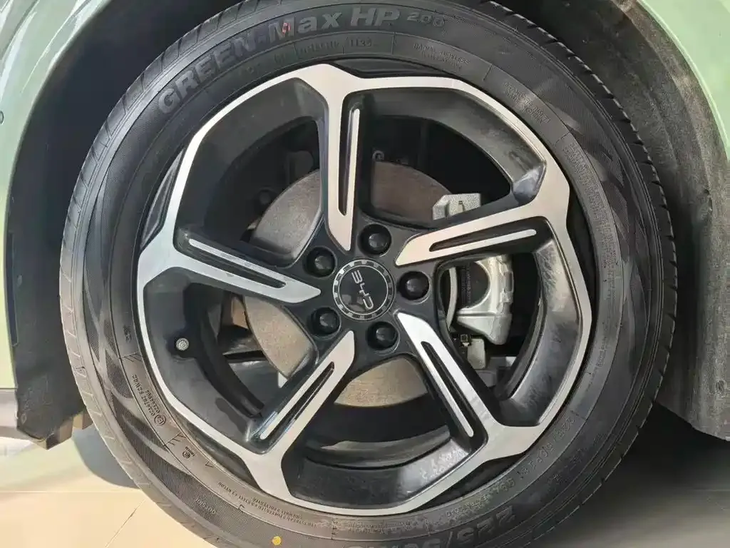 BYD Seal 06GT — фото 10