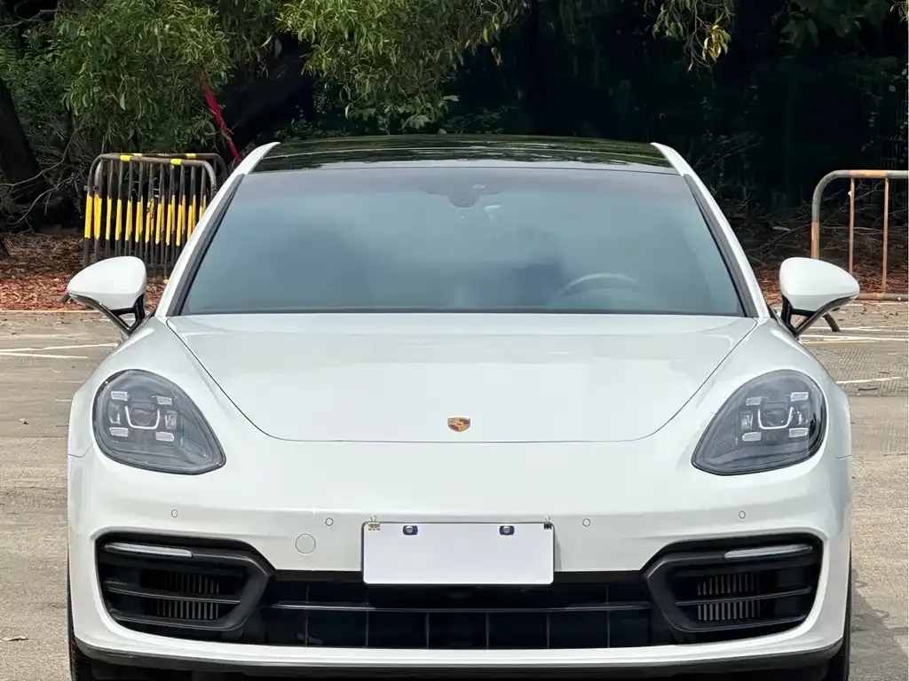Porsche Panamera — фото 10