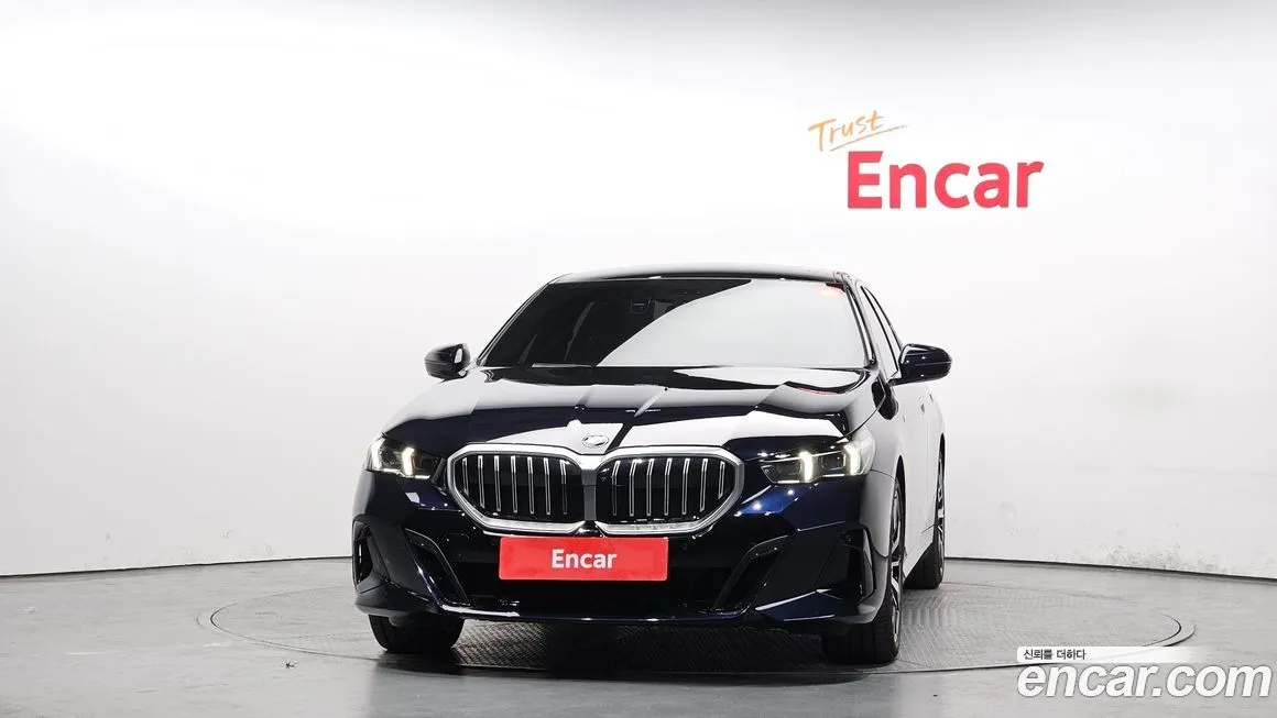 BMW 5-Series 2025 из KR, фото 8