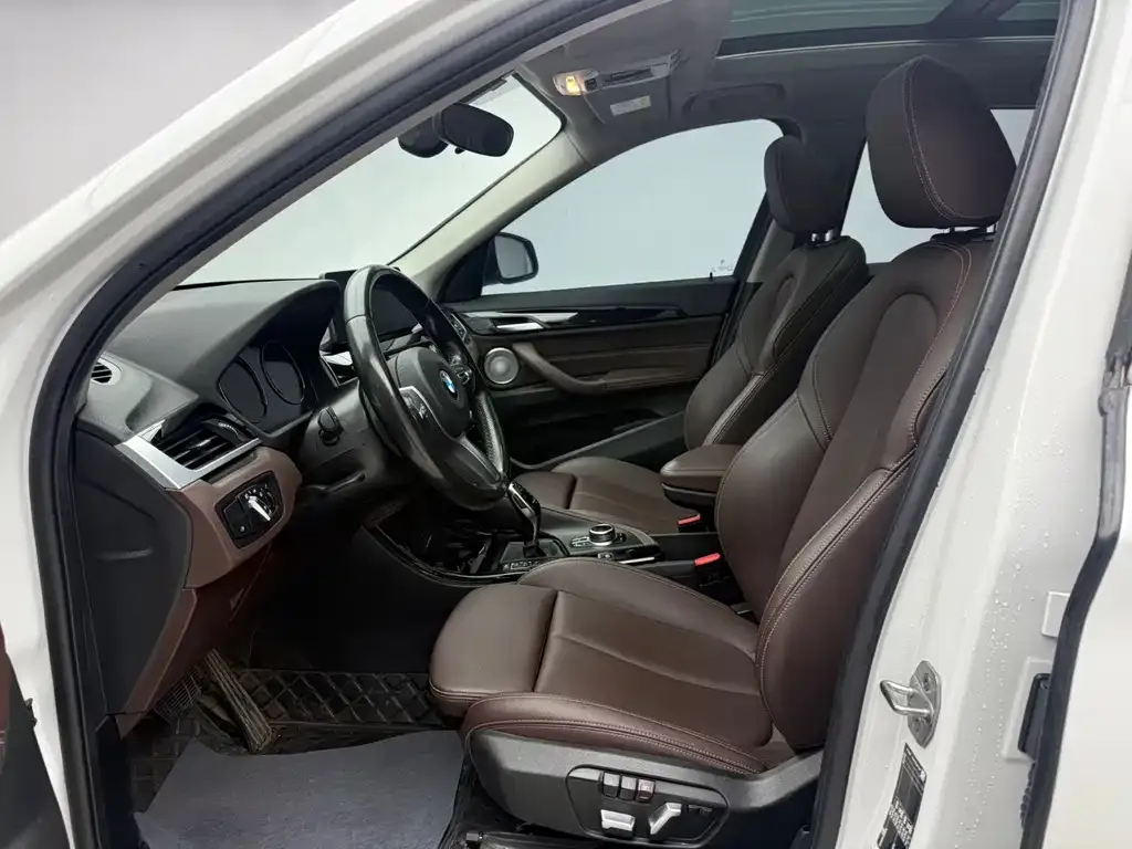 BMW X1 2023 из CN, фото 9