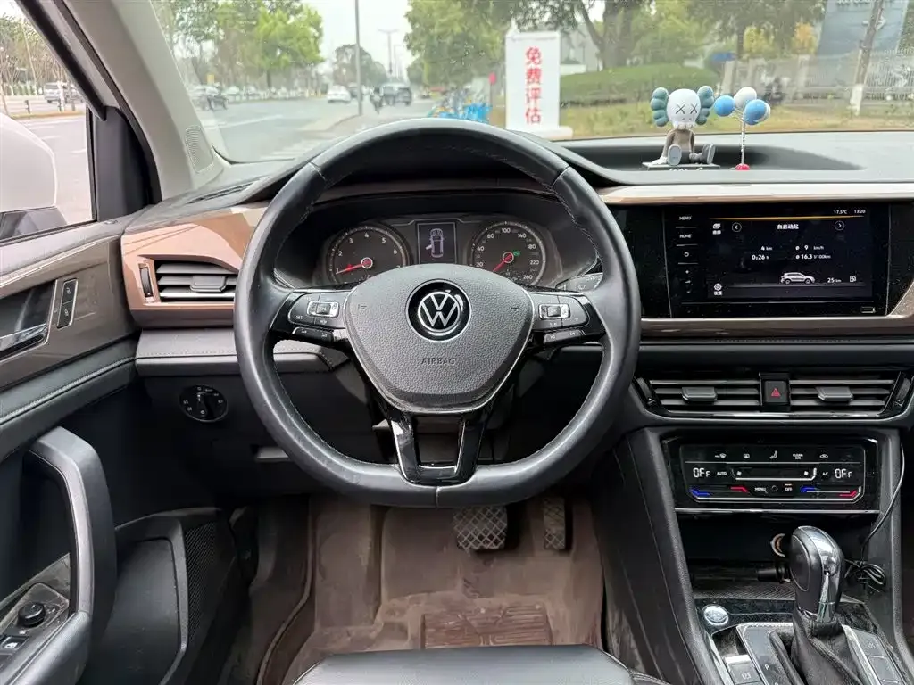 Volkswagen Tharu 2021 из CN, фото 4