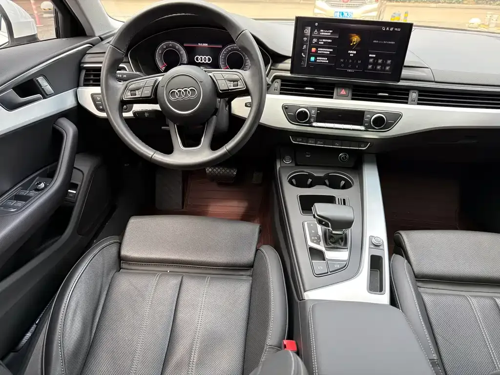 Audi A4L 2025 из CN, фото 8