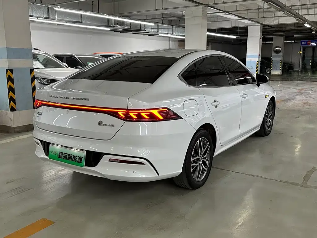 BYD Qin PLUS — фото 5