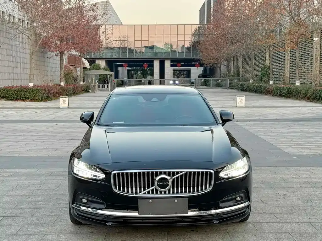 Volvo S90 2021 из CN, фото 8