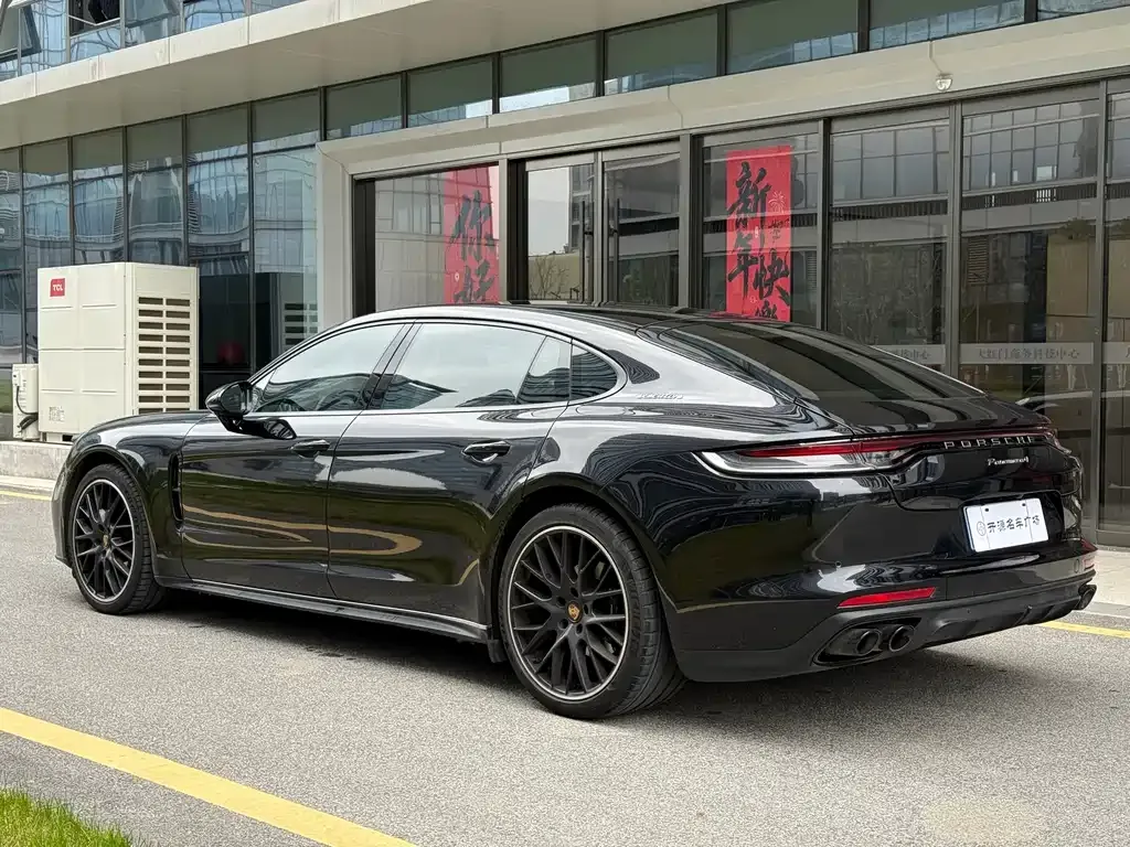 Porsche Panamera — фото 8