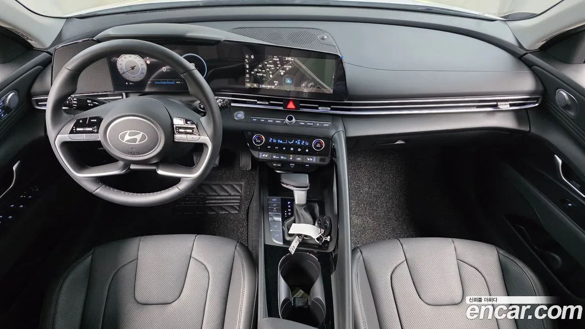 Hyundai AVANTE — фото 9