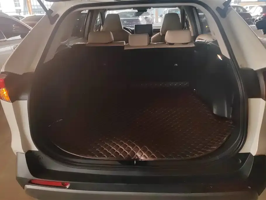 Toyota RAV4 2021 из CN, фото 6