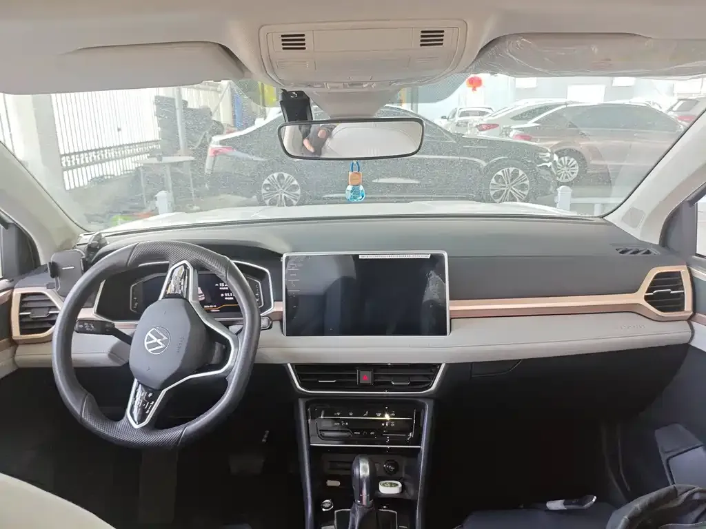 Volkswagen Tharu 2023 из CN, фото 3