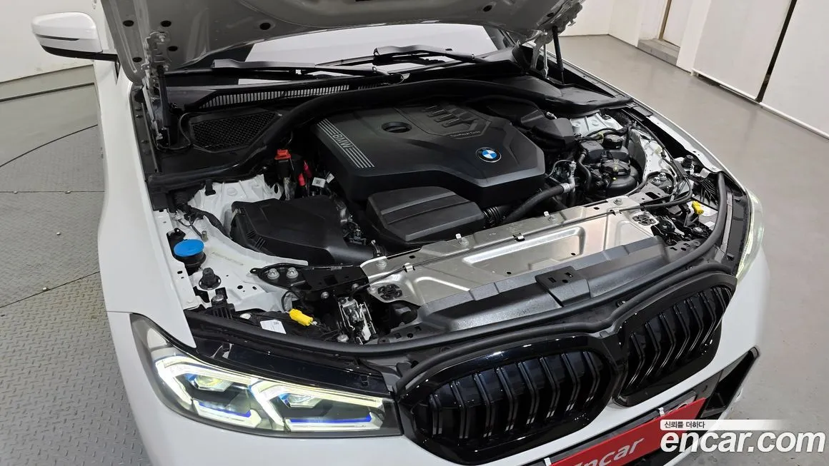 BMW 3-Series 2024 из KR, фото 9