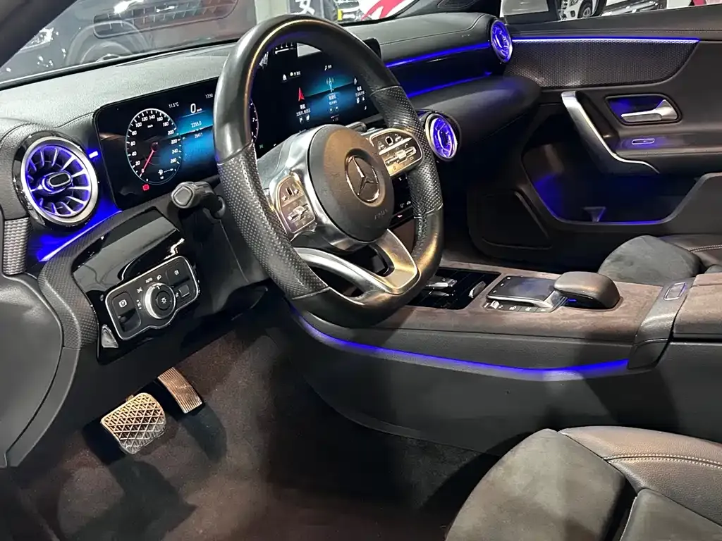 Mercedes-Benz A-Class 2022 из CN, фото 4