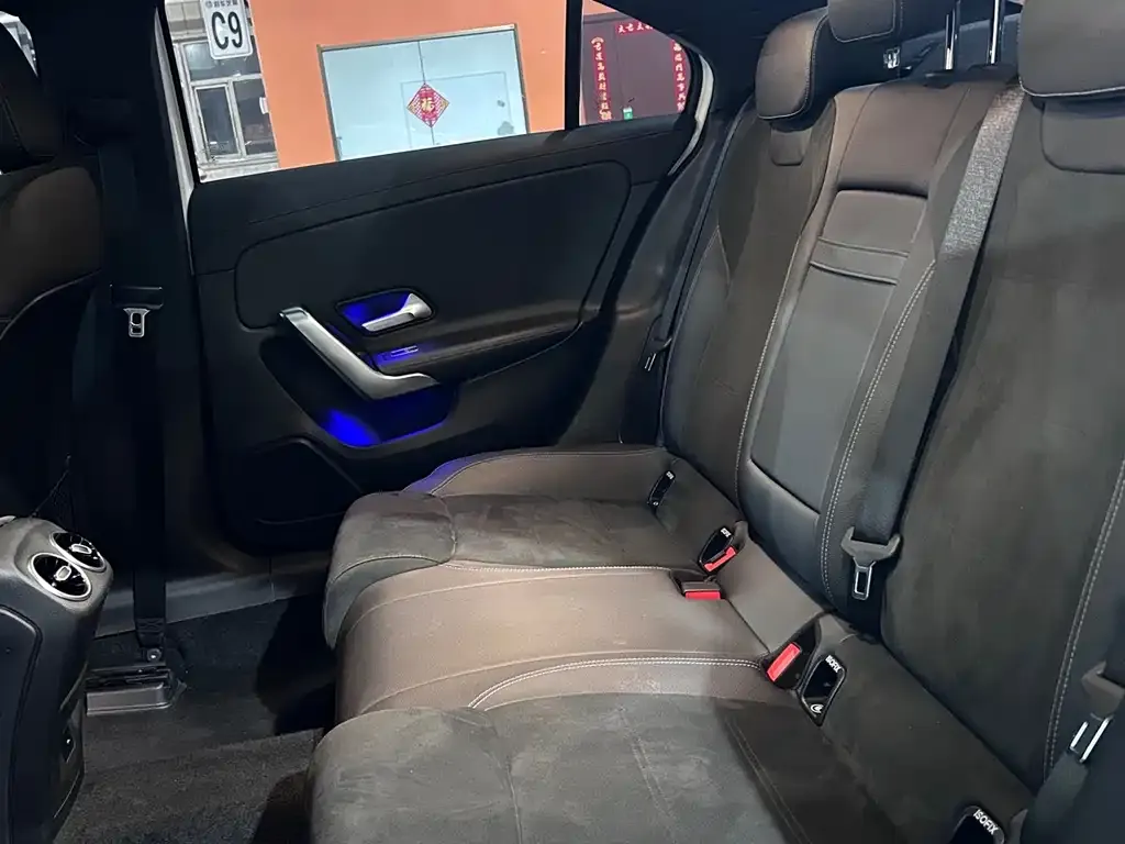 Mercedes-Benz A-Class 2022 из CN, фото 6