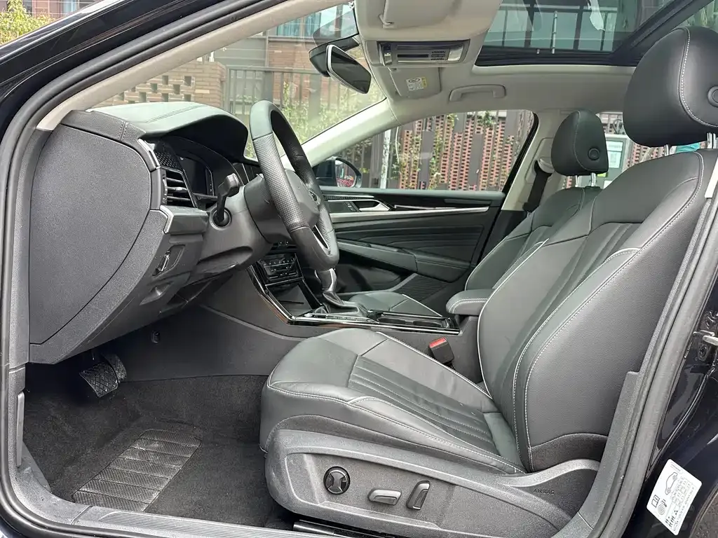 Volkswagen Passat — фото 4