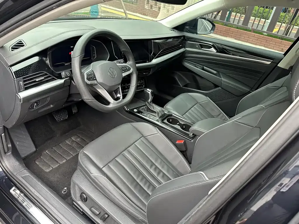 Volkswagen Passat — фото 9