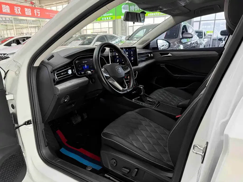 Volkswagen Sagitar 2023 из CN, фото 10
