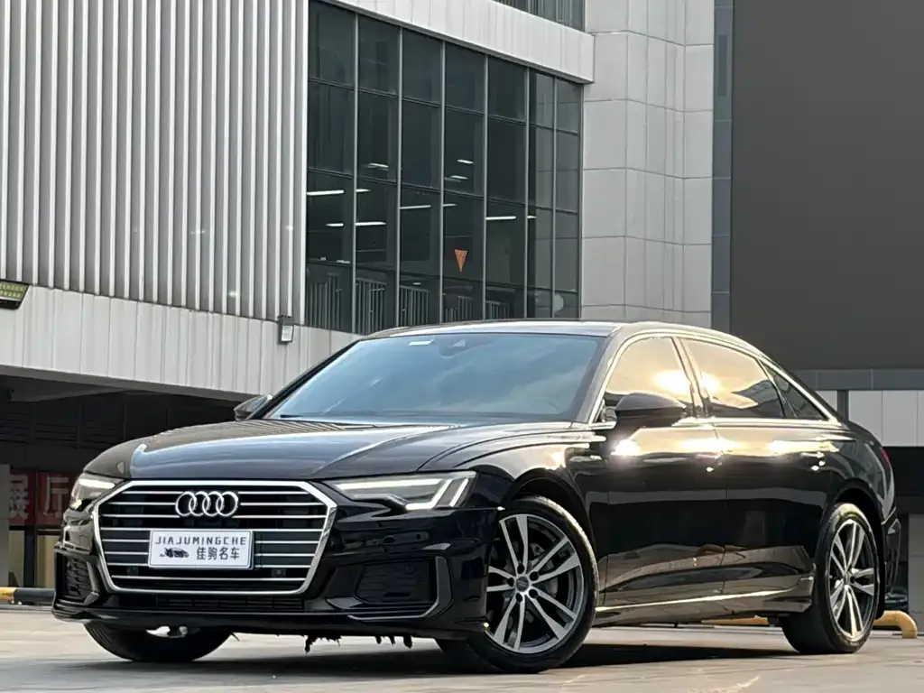 Audi A6L — фото 8