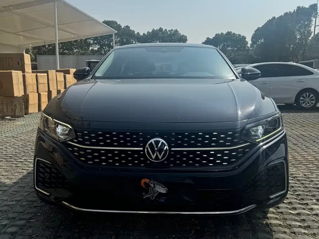 Volkswagen Passat 2022 из CN, фото 5