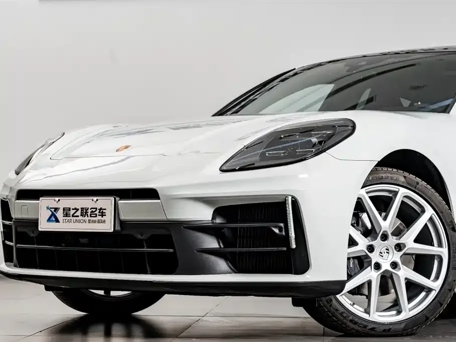 Porsche Panamera — фото 4