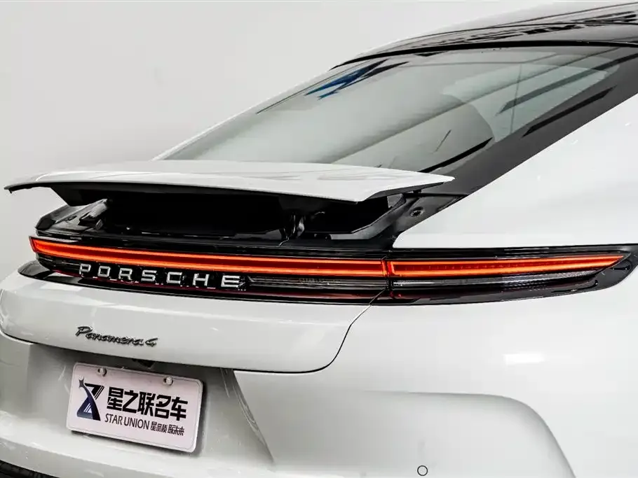 Porsche Panamera — фото 2