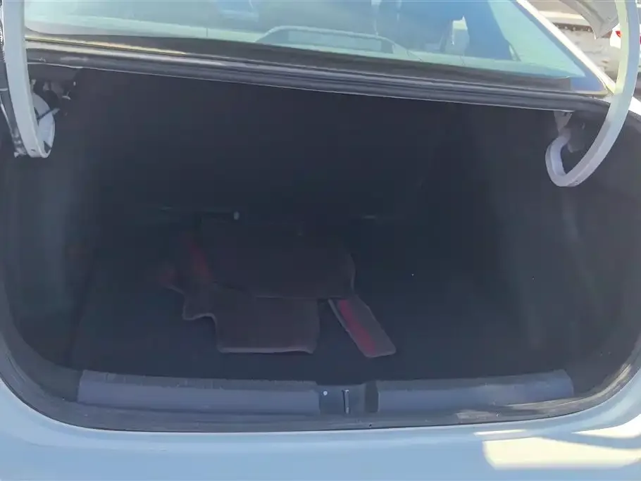 Volkswagen Lavida 2023 из CN, фото 2