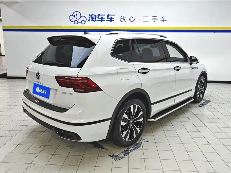 Volkswagen Tiguan L — фото 2